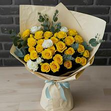 Букет цветов из:  Розы в Лодейном Поле