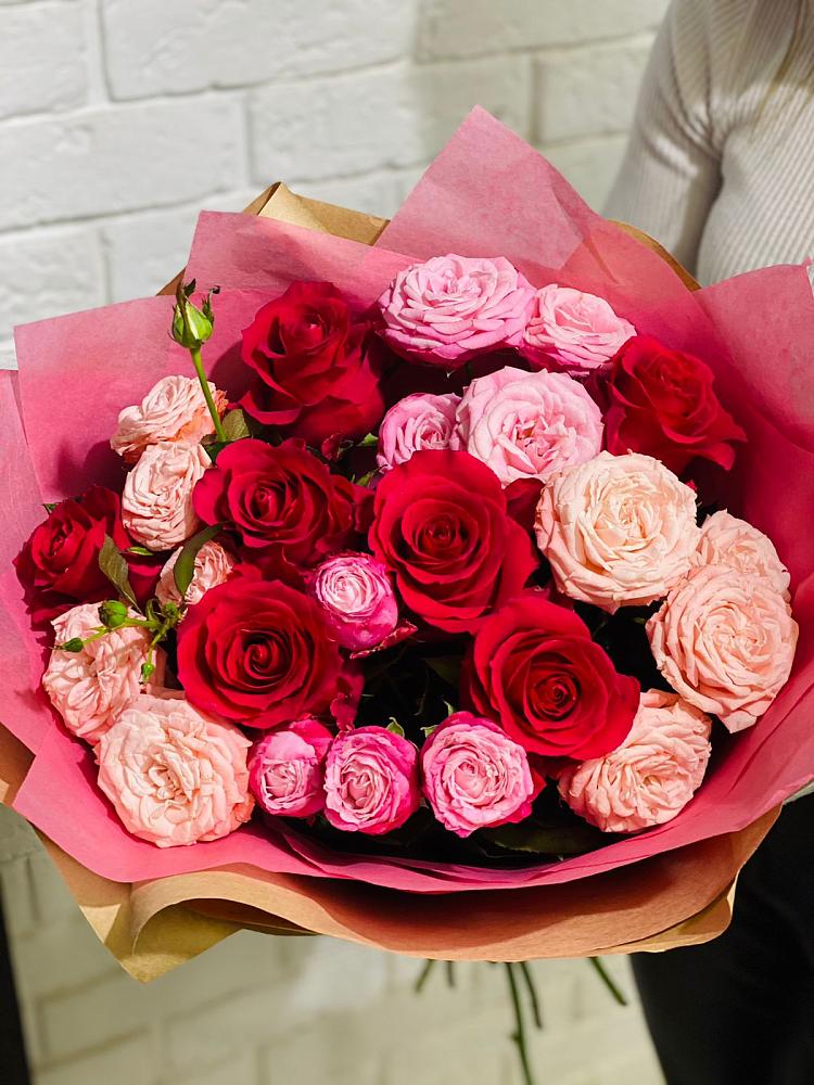 Букет цветов из: Розы в Лодейном Поле