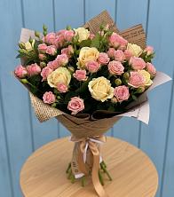 Букет цветов из:  Розы в Лодейном Поле
